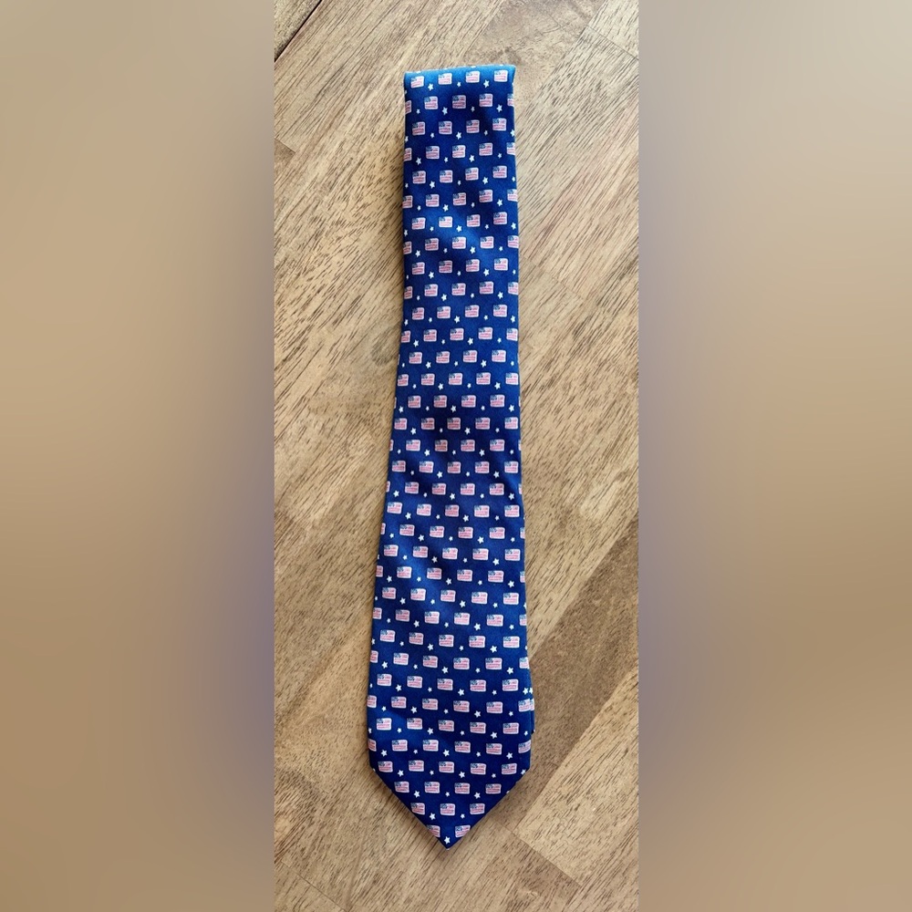 Vineyard vines silk tie